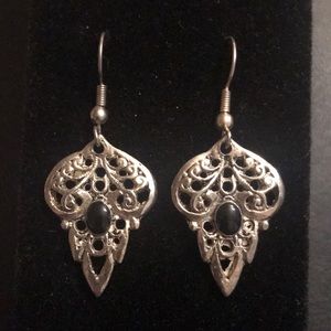Silver filigree with black stone center earrings